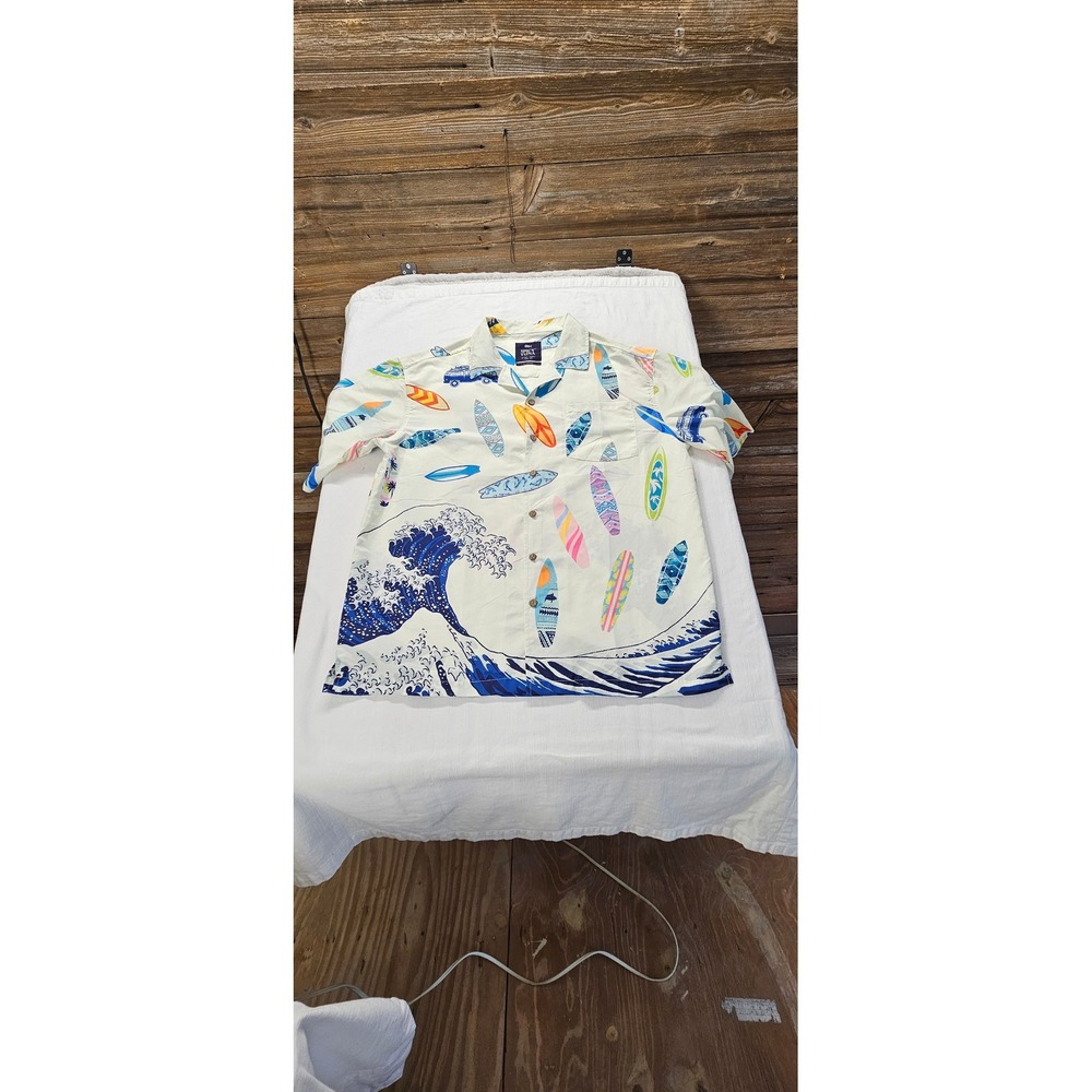Spicy Tuna Mens XL Great Wave Surfboard Print Short Sleeve Button Up Shirt Cream